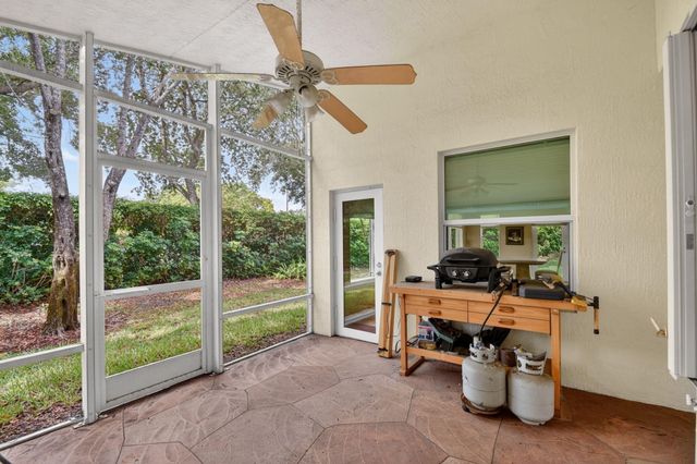 6544 Via Primo Street, Wellington, FL 33467