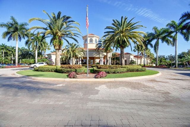6544 Via Primo Street, Wellington, FL 33467