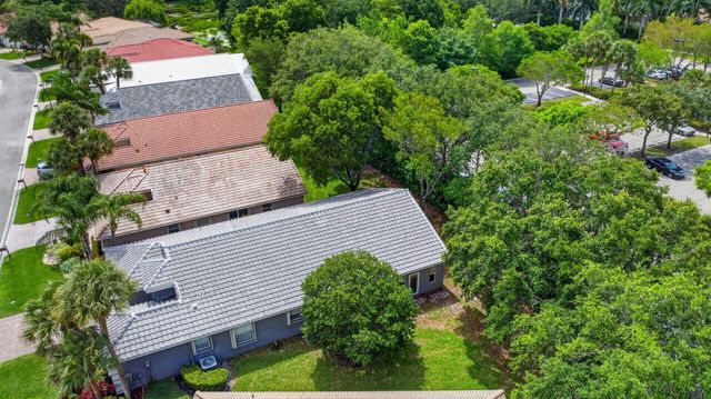 6544 Via Primo Street, Wellington, FL 33467