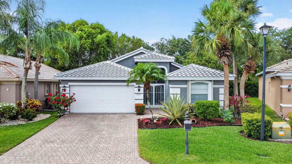 6544 Via Primo Street, Wellington, FL 33467