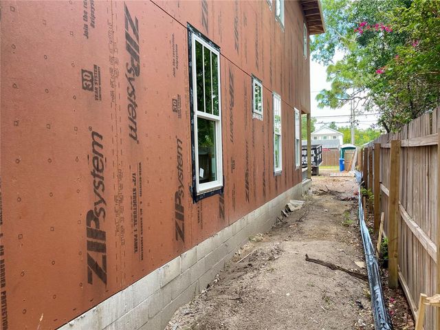 721 47TH AVENUE N, St Petersburg, FL 33703