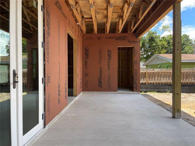 721 47TH AVENUE N, St Petersburg, FL 33703