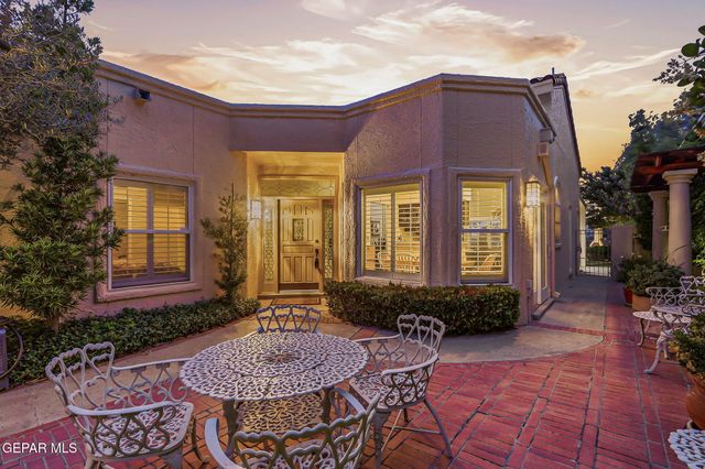 1013 LOS JARDINES Circle, El Paso, TX 79912