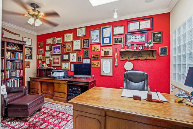 1013 LOS JARDINES Circle, El Paso, TX 79912