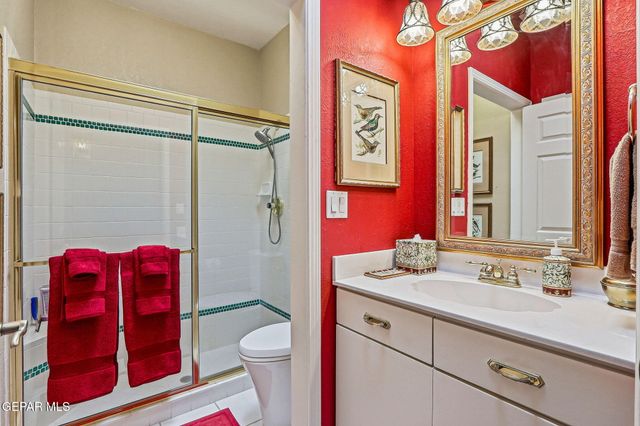 1013 LOS JARDINES Circle, El Paso, TX 79912