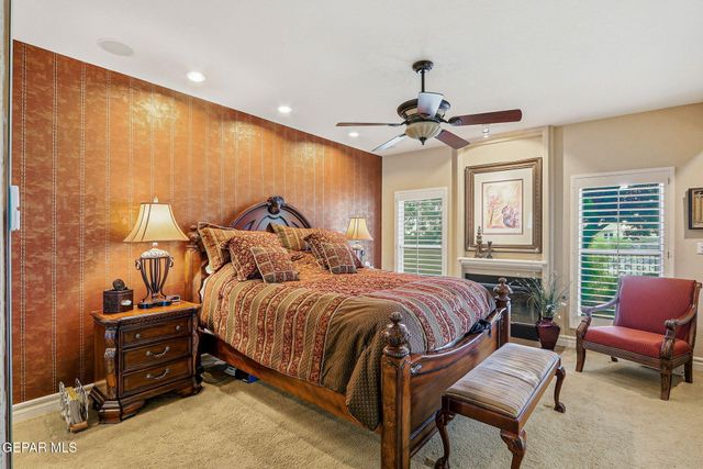 1013 LOS JARDINES Circle, El Paso, TX 79912