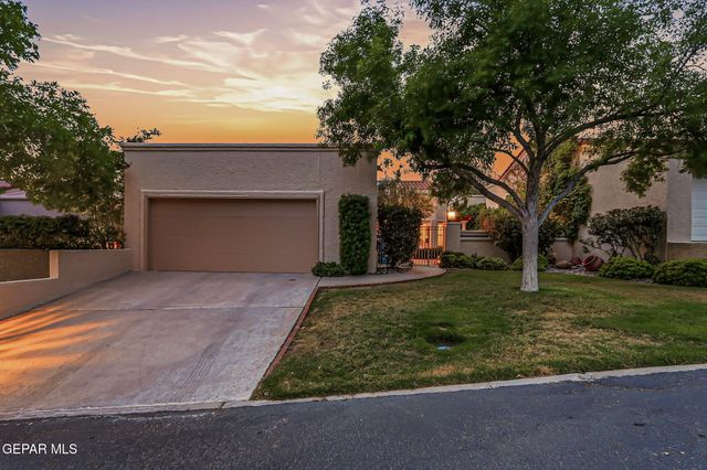 1013 LOS JARDINES Circle, El Paso, TX 79912