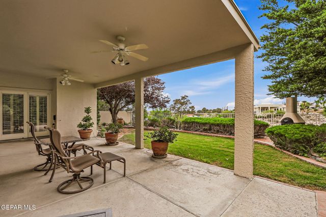 1013 LOS JARDINES Circle, El Paso, TX 79912