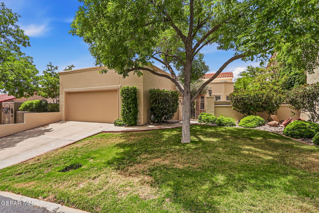 1013 LOS JARDINES Circle, El Paso, TX 79912