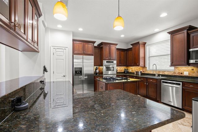 2675 LAKEBREEZE LANE S, Clearwater, FL 33759
