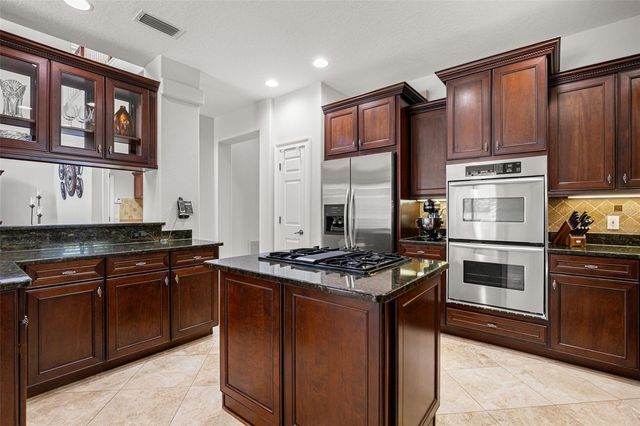 2675 LAKEBREEZE LANE S, Clearwater, FL 33759