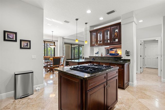2675 LAKEBREEZE LANE S, Clearwater, FL 33759