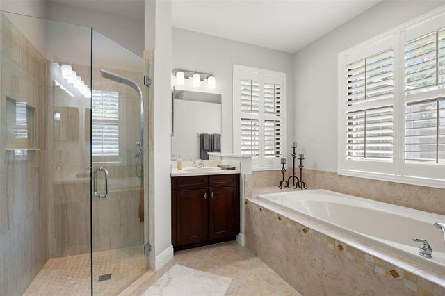 2675 LAKEBREEZE LANE S, Clearwater, FL 33759