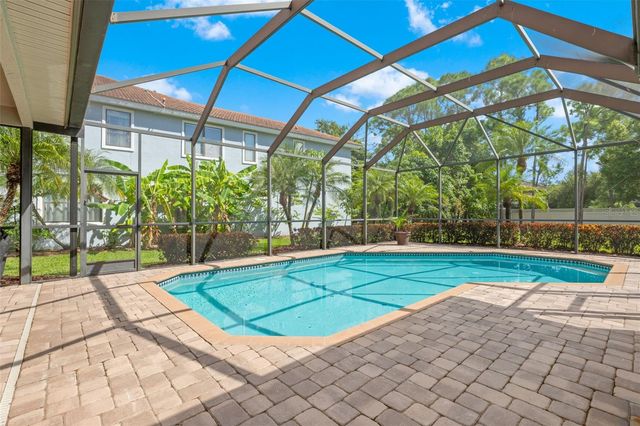 2675 LAKEBREEZE LANE S, Clearwater, FL 33759