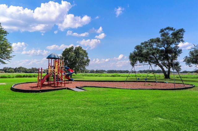 41614 Cherokee Trail, Angleton, TX 77515