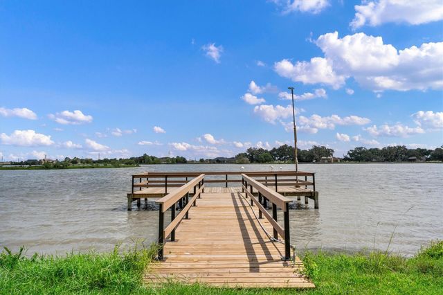 41614 Cherokee Trail, Angleton, TX 77515