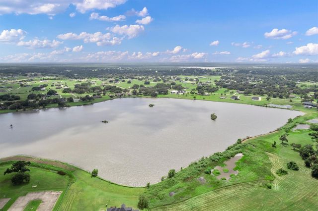 41614 Cherokee Trail, Angleton, TX 77515