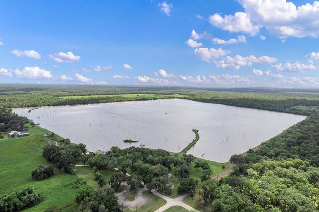 41614 Cherokee Trail, Angleton, TX 77515