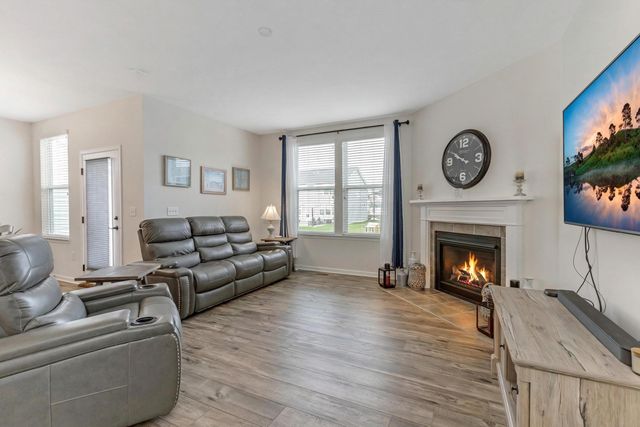 12257 Rooster Tail Drive, Pickerington, OH 43147