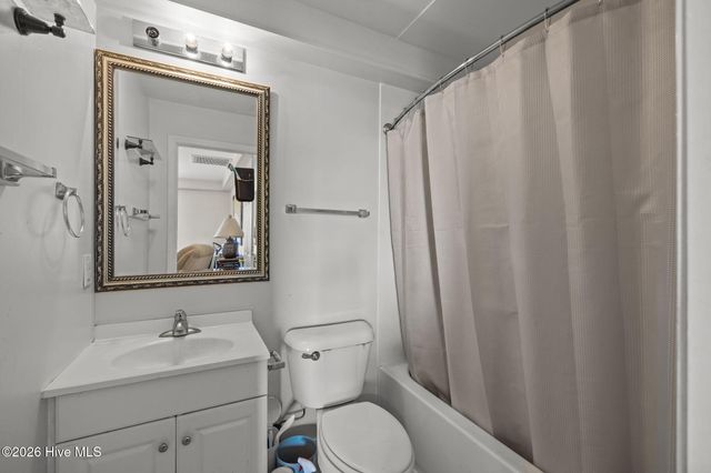 217 W Atlantic Boulevard 4, Atlantic Beach, NC 28512