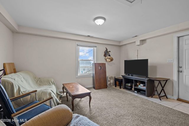 217 W Atlantic Boulevard 4, Atlantic Beach, NC 28512