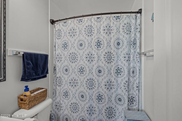 217 W Atlantic Boulevard 4, Atlantic Beach, NC 28512