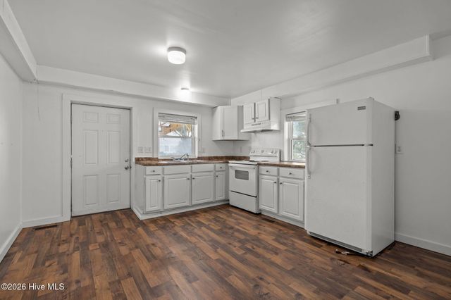 217 W Atlantic Boulevard 4, Atlantic Beach, NC 28512