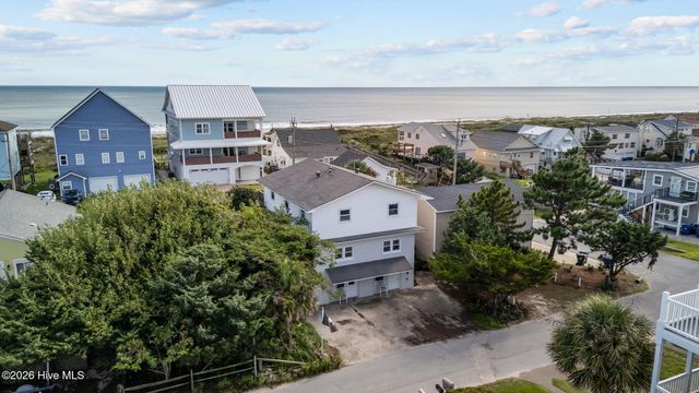 217 W Atlantic Boulevard 4, Atlantic Beach, NC 28512