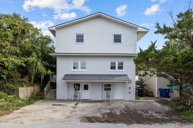 217 W Atlantic Boulevard 4, Atlantic Beach, NC 28512