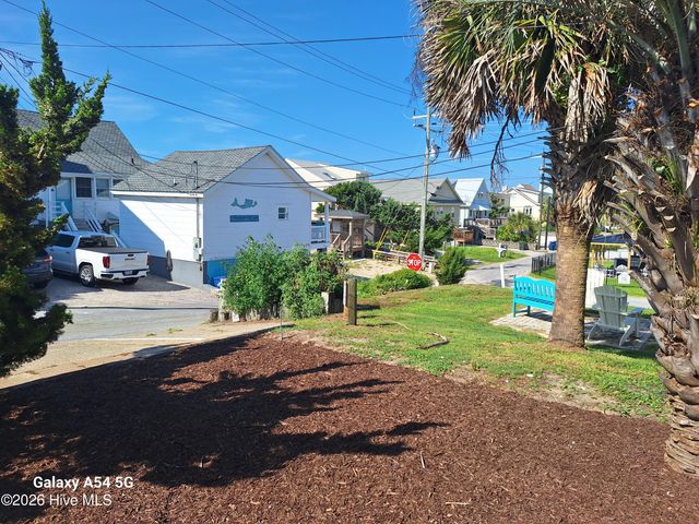 217 W Atlantic Boulevard 4, Atlantic Beach, NC 28512