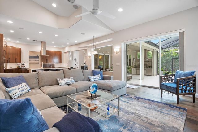 10713 BOCA POINTE DRIVE, Orlando, FL 32836