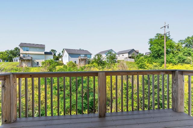 632 Walnut Creek Drive, Berea, KY 40403