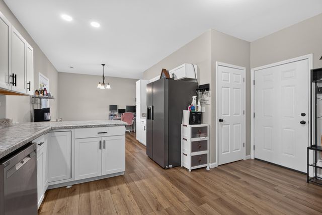 632 Walnut Creek Drive, Berea, KY 40403