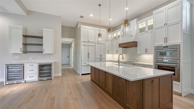 2482 DICK WILSON DRIVE, Sarasota, FL 34240