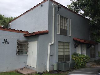 10808 N Kendall Drive Q4, Miami, FL 33176