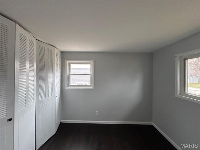 245 Peffer Lane, Fenton, MO 63026