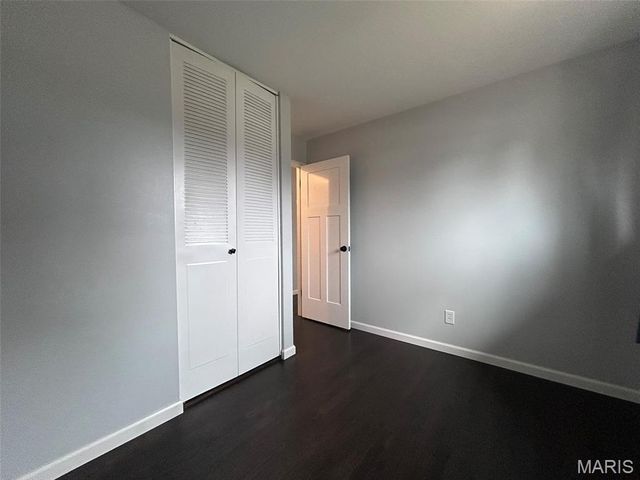 245 Peffer Lane, Fenton, MO 63026