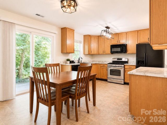 7638 Black Hawk Lane, Tega Cay, SC 29708
