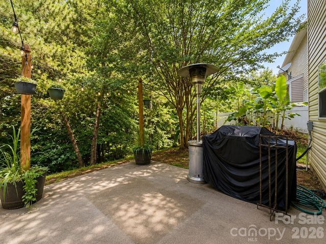 7638 Black Hawk Lane, Tega Cay, SC 29708