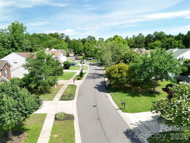 7638 Black Hawk Lane, Tega Cay, SC 29708
