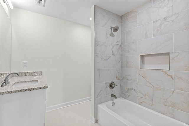 1821 Denton Road, Dothan, AL 36303