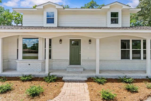 1821 Denton Road, Dothan, AL 36303