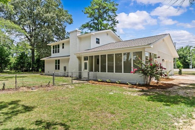 1821 Denton Road, Dothan, AL 36303