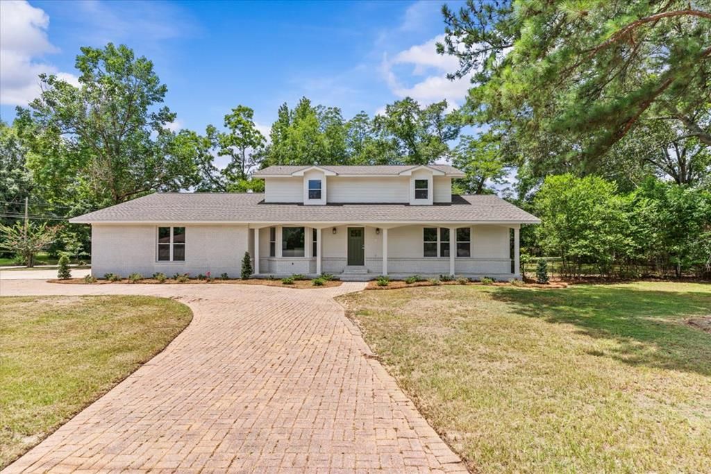 1821 Denton Road, Dothan, AL 36303