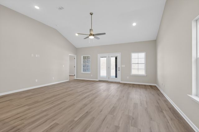 346 N Fork Branch Rd, Tullahoma, TN 37388