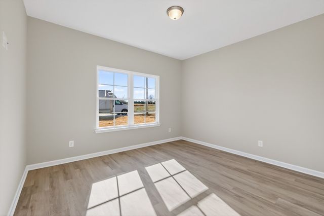 346 N Fork Branch Rd, Tullahoma, TN 37388