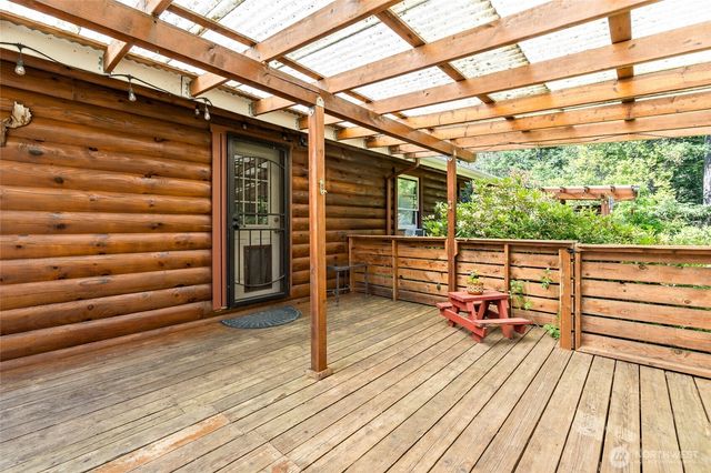 1350 E Webb Hill Road, Union, WA 98592