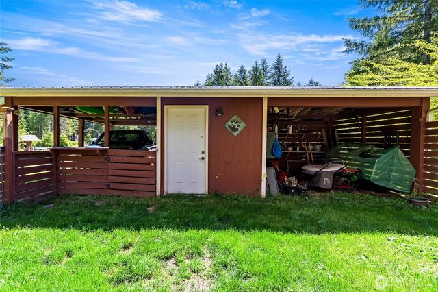 1350 E Webb Hill Road, Union, WA 98592