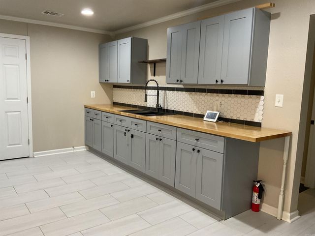 1025 Edwards Street, Malvern, AR 72104