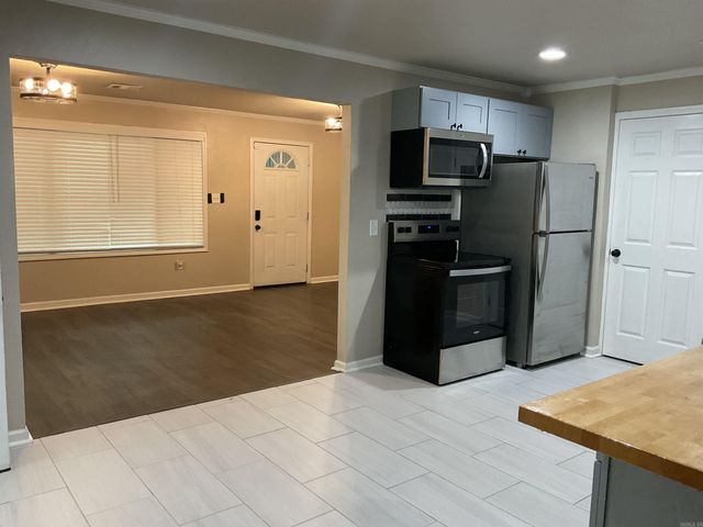 1025 Edwards Street, Malvern, AR 72104
